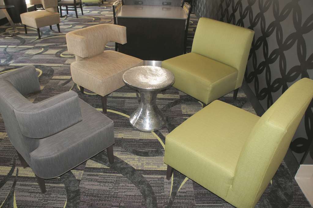La Quinta Inn And Suites By Wyndham Елкхарт Интериор снимка
